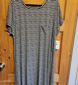 Lularoe carly